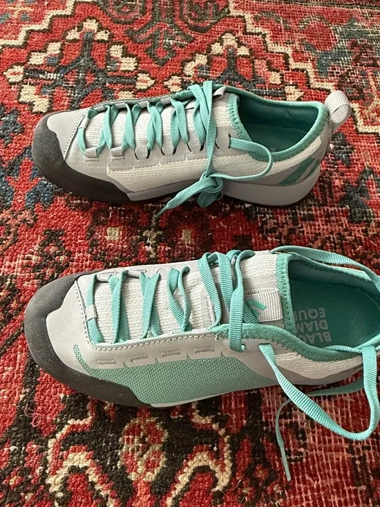 Black Diamond Women's Gray and Teal Lace-Up Approach Shoes NWOT - Picture 5 of 5